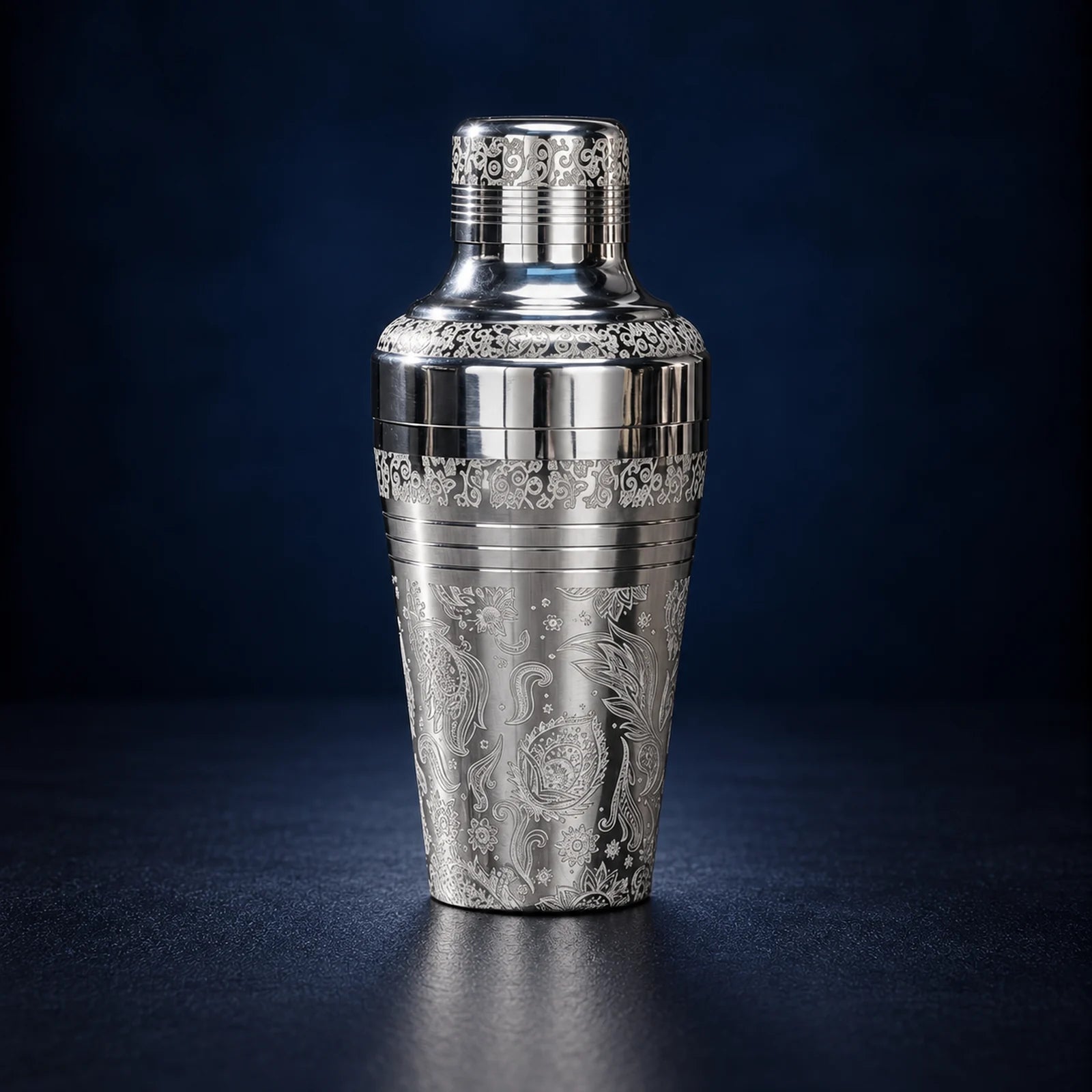 The Godshaker – Carved Vintage Cobbler Cocktail Shaker 510ml – Sangreman