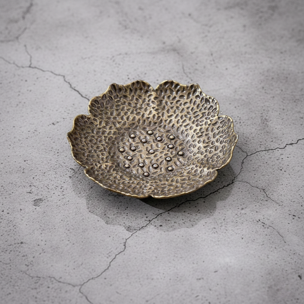 The Zen Disc – Vintage Alloy Coasters with Antique Finish